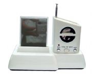 時鐘筆筒收音機